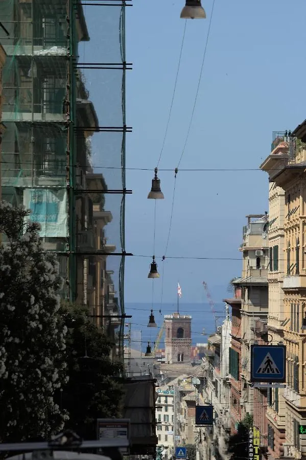 A Due Passi Dal Centro Bed & Breakfast Cenova